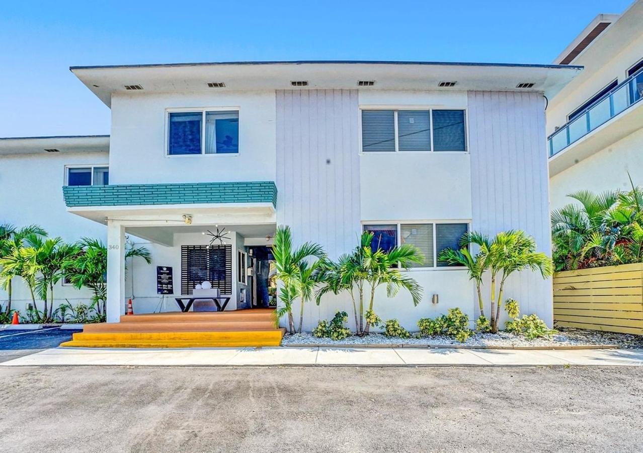 Christmas Retreat Walk To Dania Beach Pool Εξωτερικό φωτογραφία